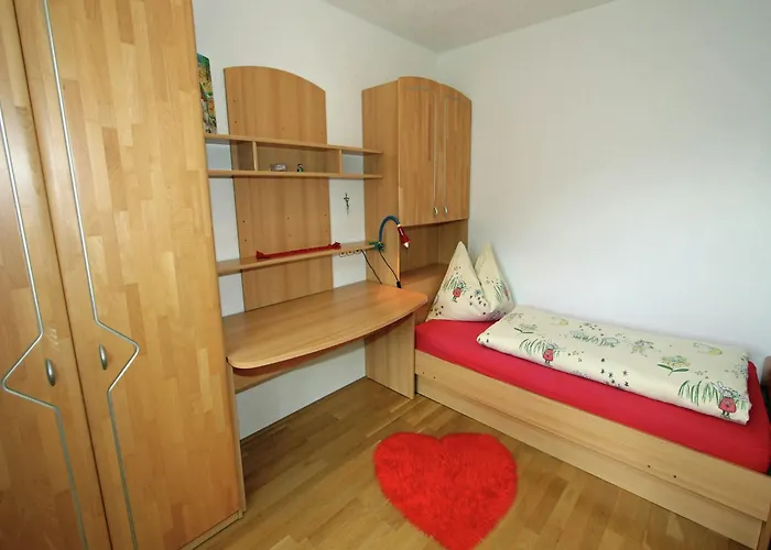 Διαμέρισμα Cozy In *