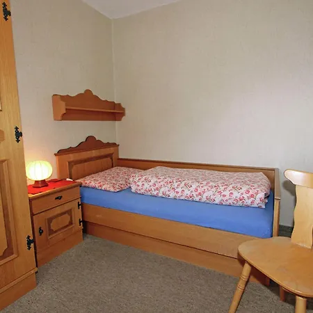 Home With A Wooden Decor And Full Of Atmosphere Ausservillgraten